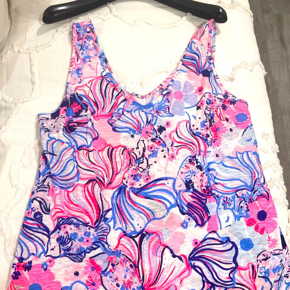 Lily Pulitzer sleeveless top medium